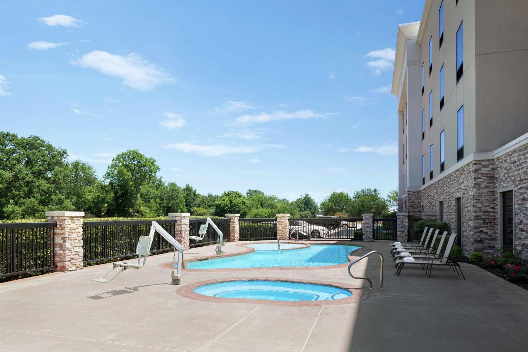Hampton Inn Sulphur Springs Exteriör bild