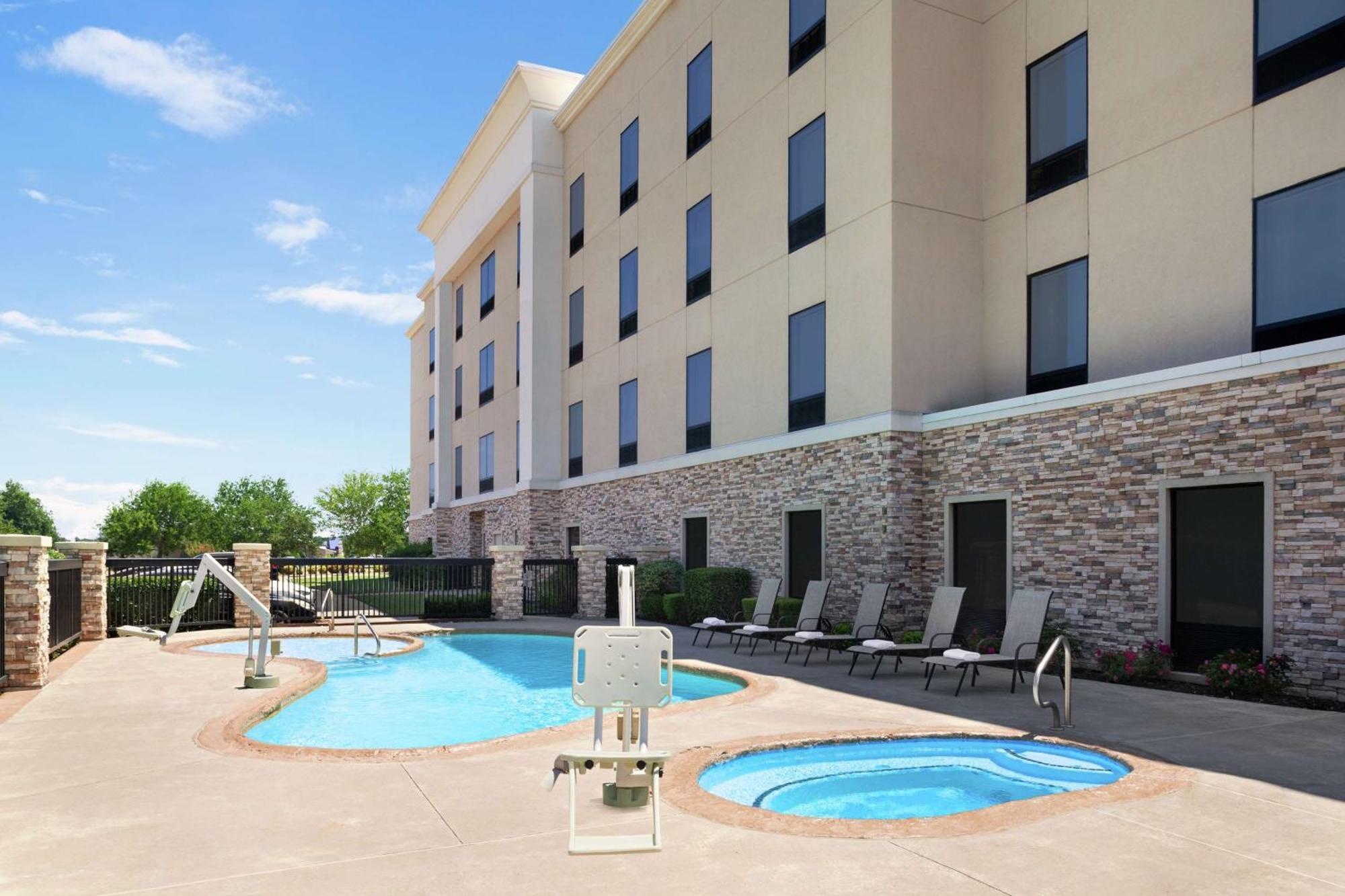 Hampton Inn Sulphur Springs Exteriör bild